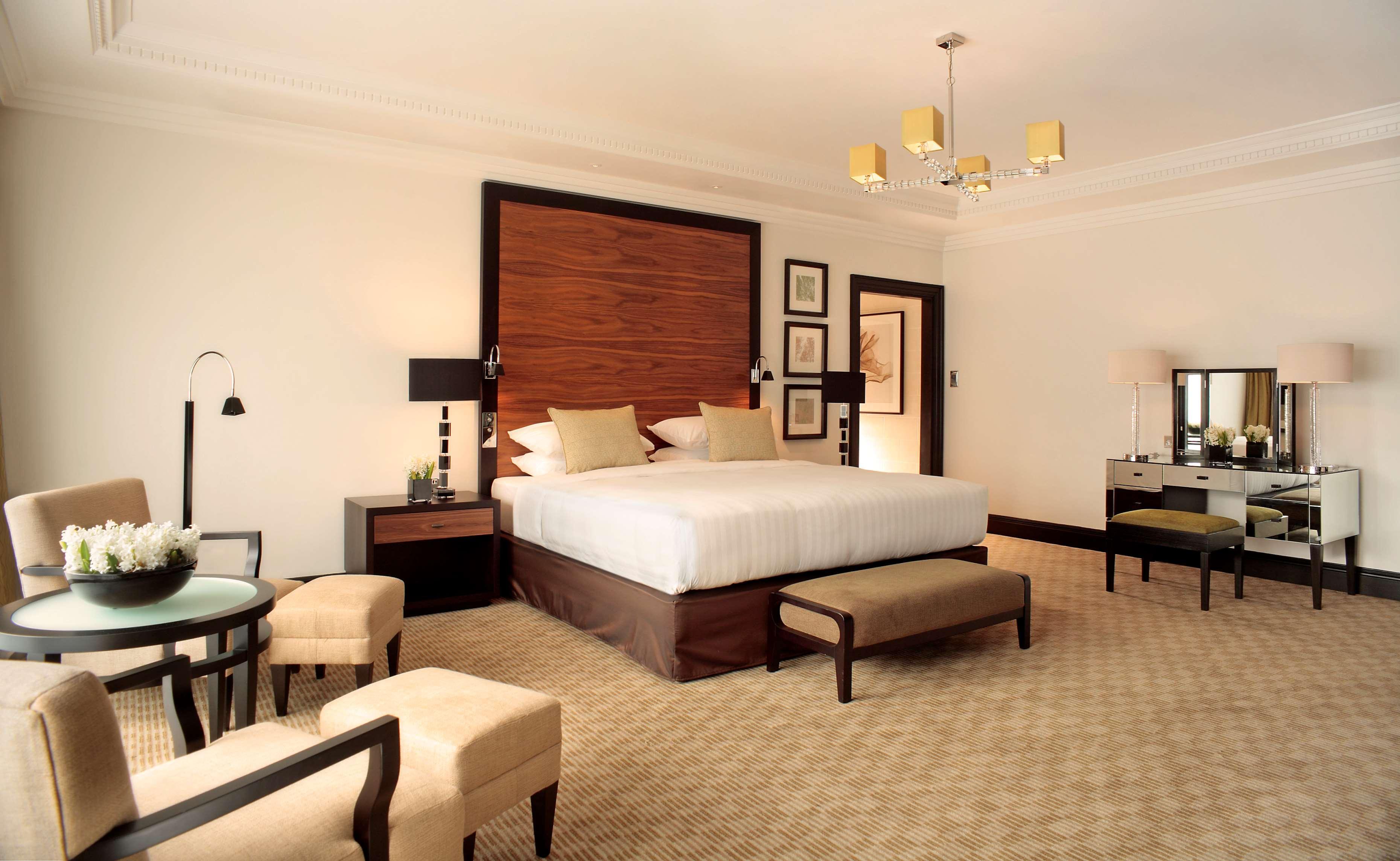 Hyatt Regency - The Churchill Отель 5*