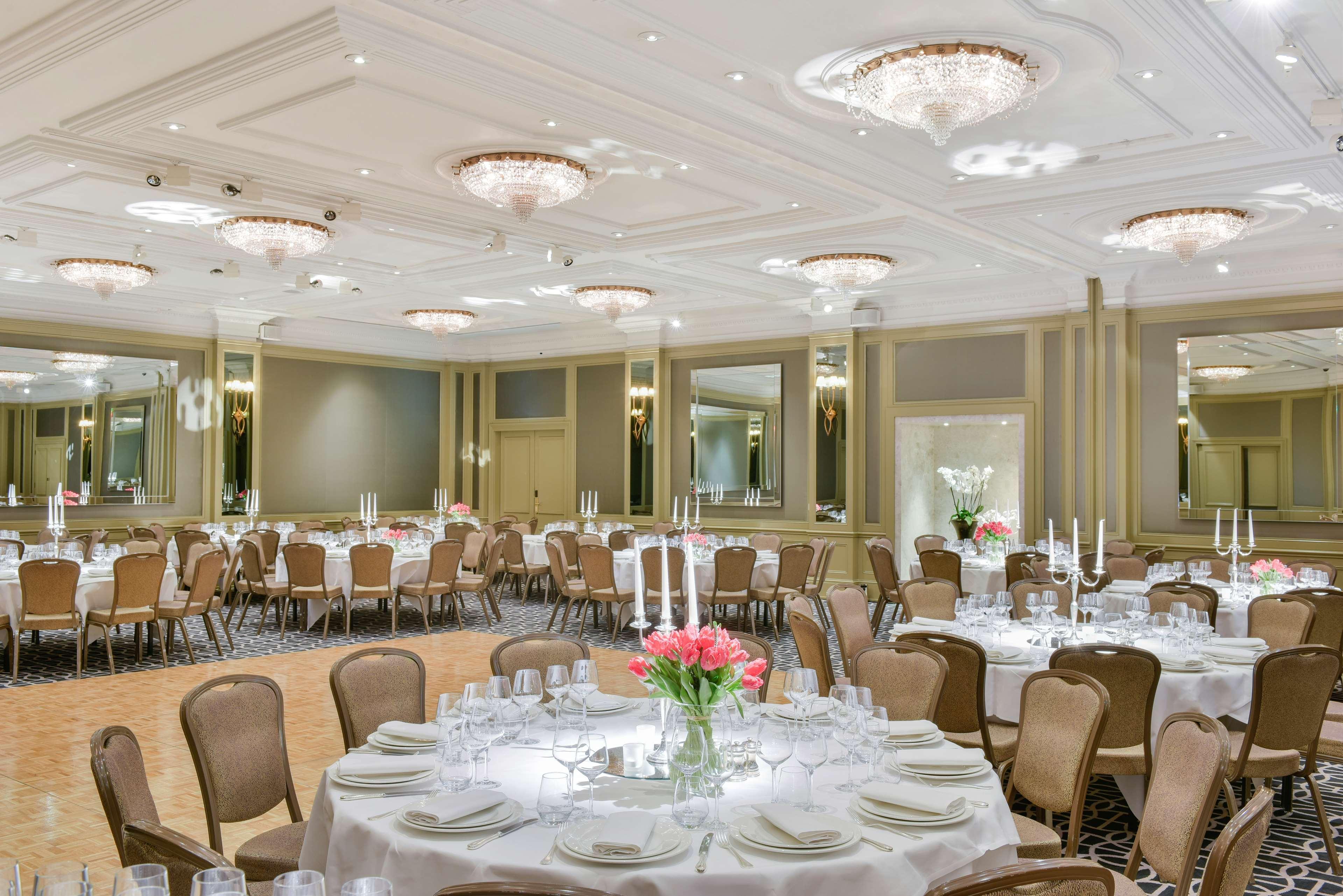 Hyatt Regency - The Churchill Лондон