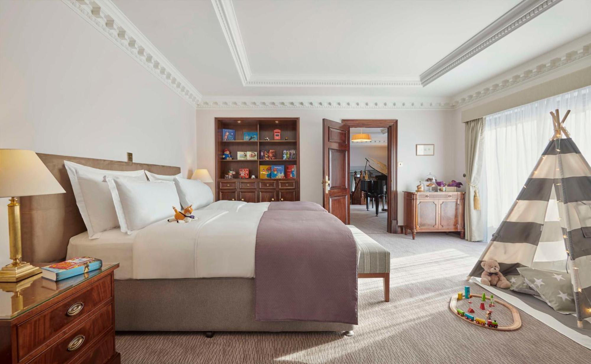 Hyatt Regency - The Churchill Отель